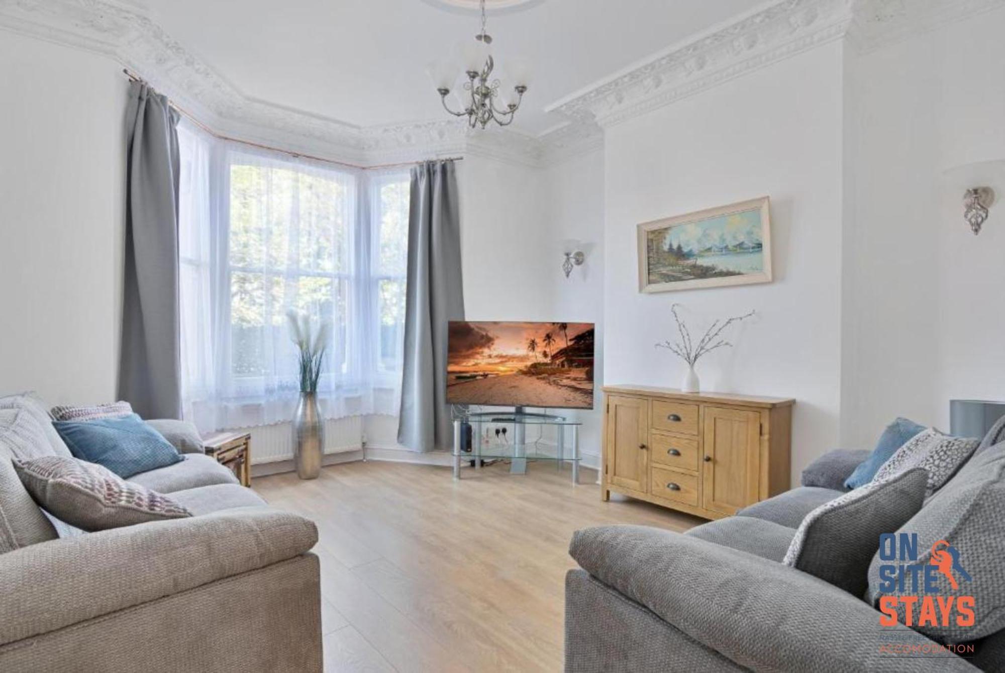 Onsitestays - Tranquil 2 Bedroom Apartment With Large Kitchen, Private Garden Near Wimbledon Station London Exterior photo